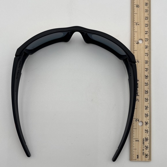 Oakley Fuel Cell Scuderia Ferrari Sunglasses OO9096-A8 Black/Ruby Iridium *Read* - Picture 13 of 16